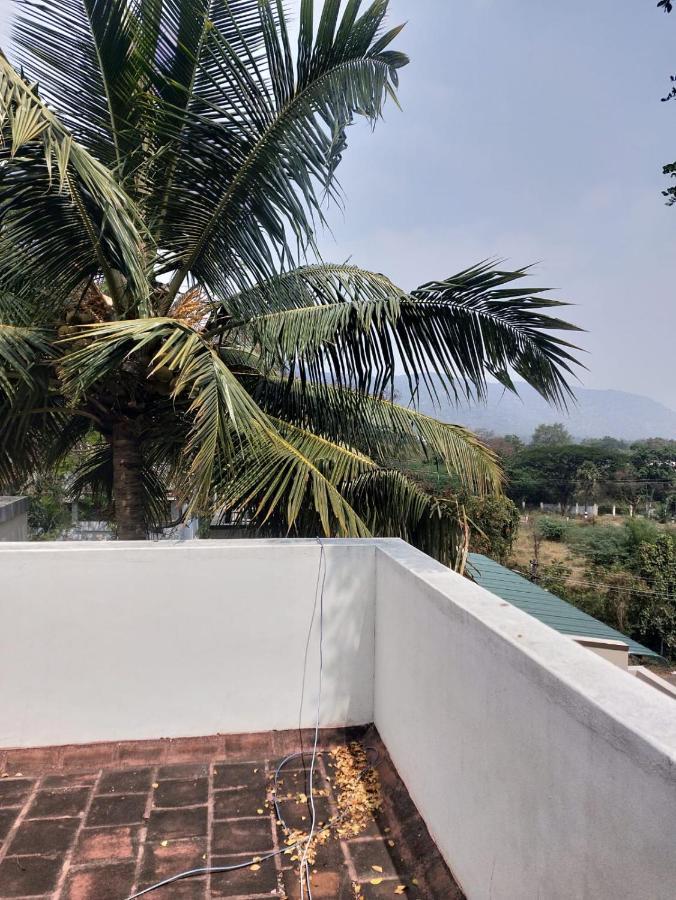 Sremethila Homestay Marudhamalai Kültér fotó